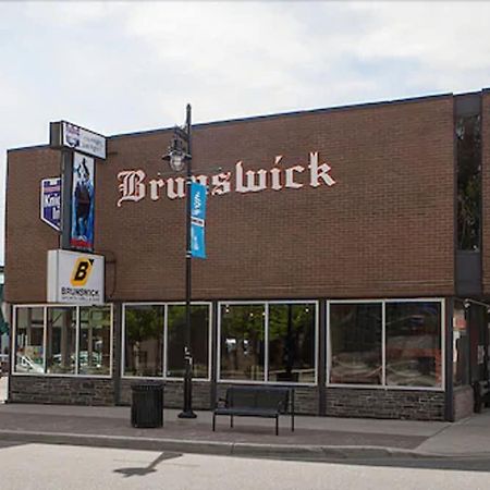 The Brunswick Hotel Complex Parry Sound Exterior foto